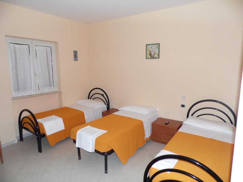 Ai Vecchi Tempi Hotel Frattocchie Exterior photo